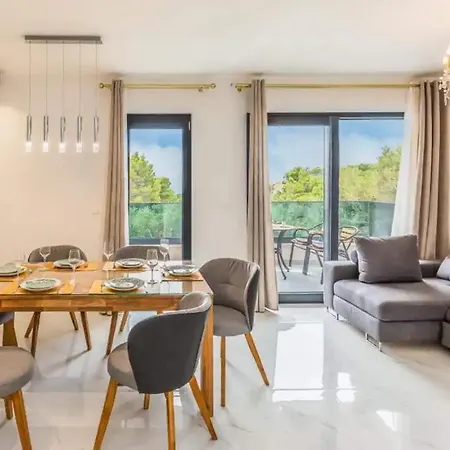 Zizi Exclusive Appartement *